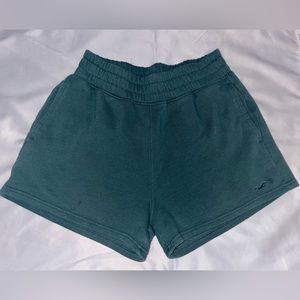 Hollister Ultra High Rise Dad Shorts